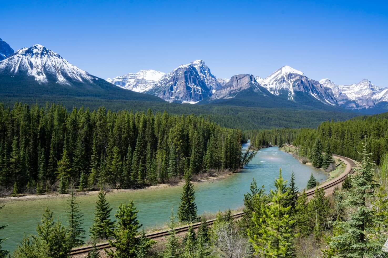 Best time to visit Banff national Park Canada