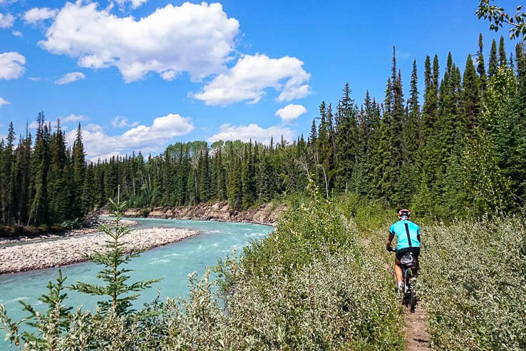 get off the beaten path in jasper national park