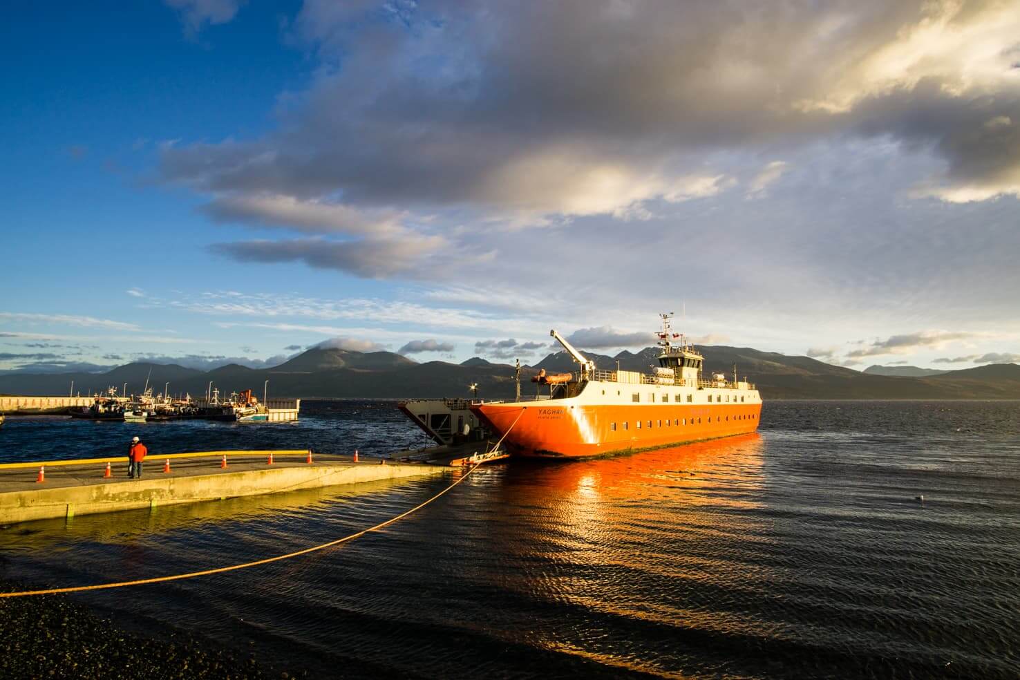 Yaghan ferry