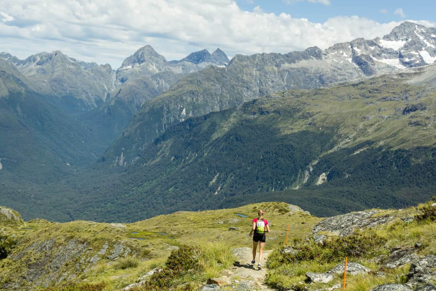 Running Routeburn Track, the alpine adventure in New Zealand