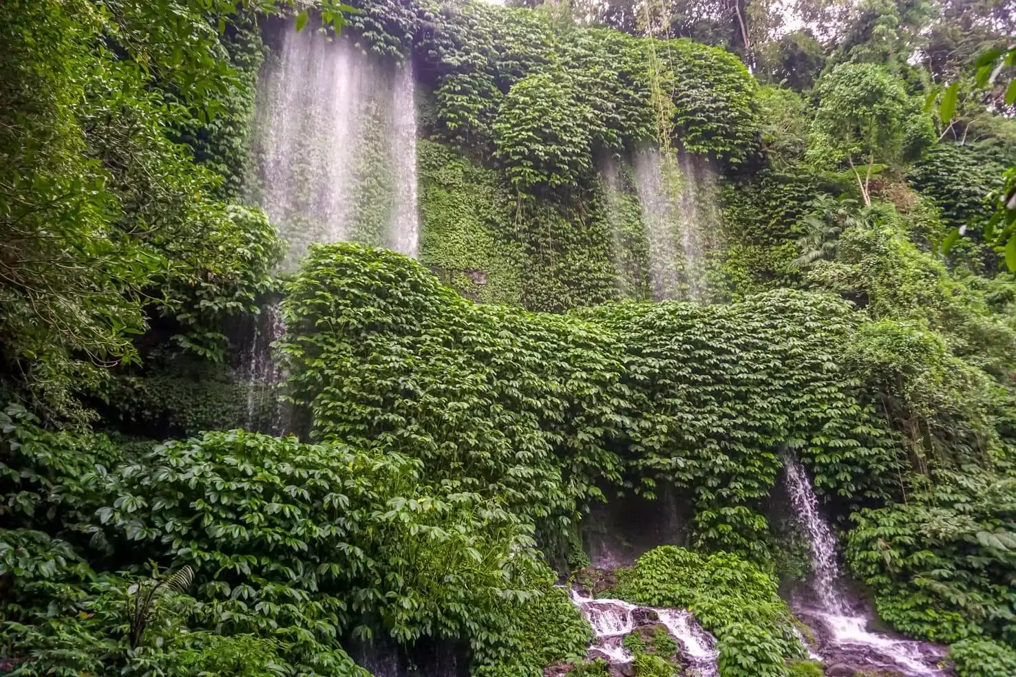 Benang Kelambu & Benang Stokel waterfalls - adventure day in Lombok