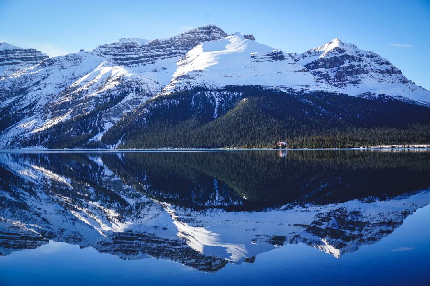 Best Banff hikes - Bow Lake