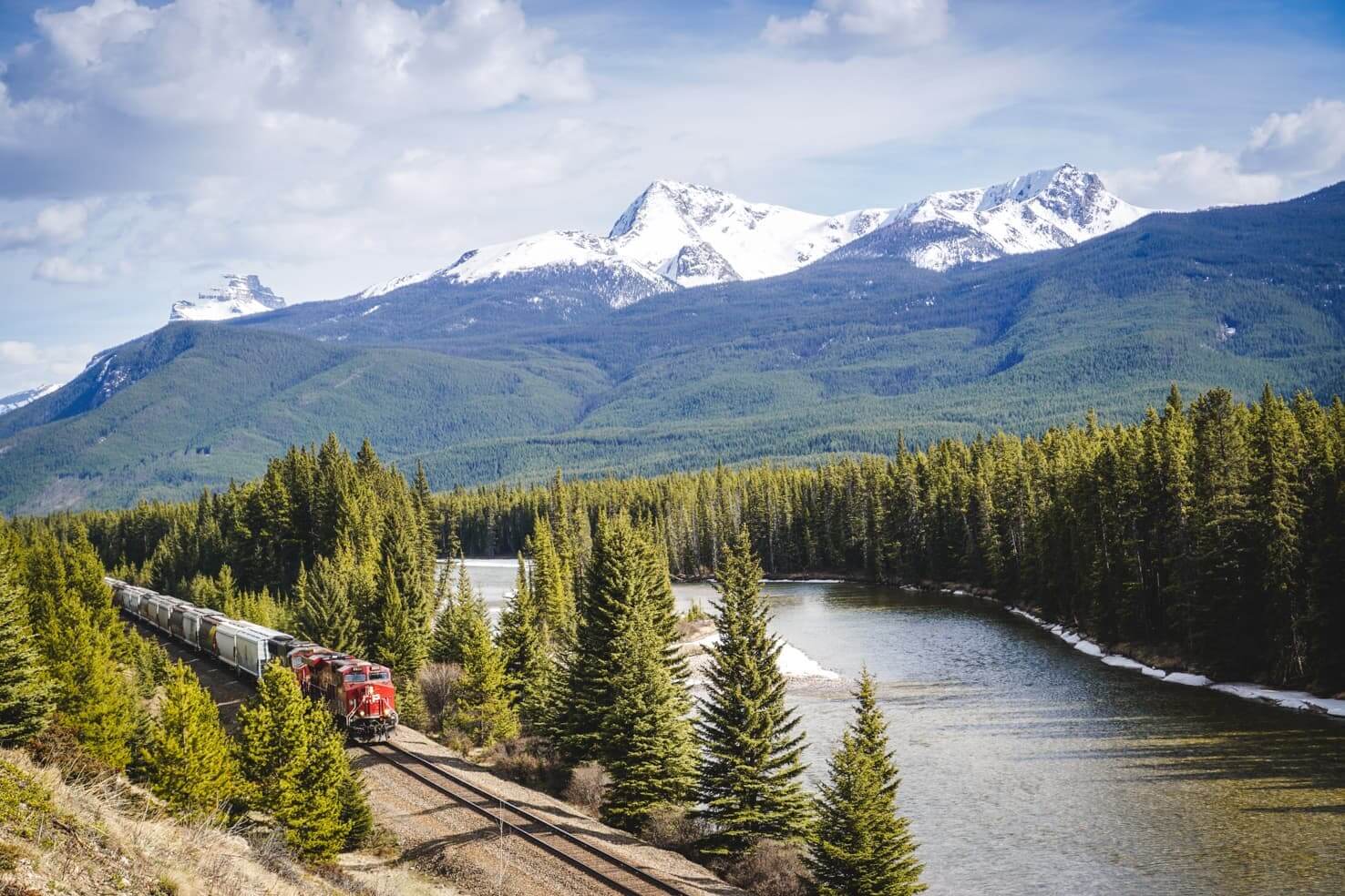 Canadian Rockies road trip itinerary - Bow Valley Parkway, Banff National Park