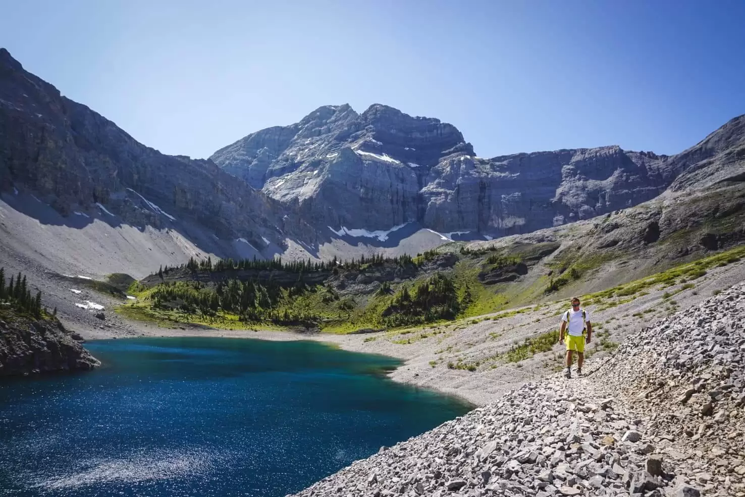 hiking along Lower Galatea Lake