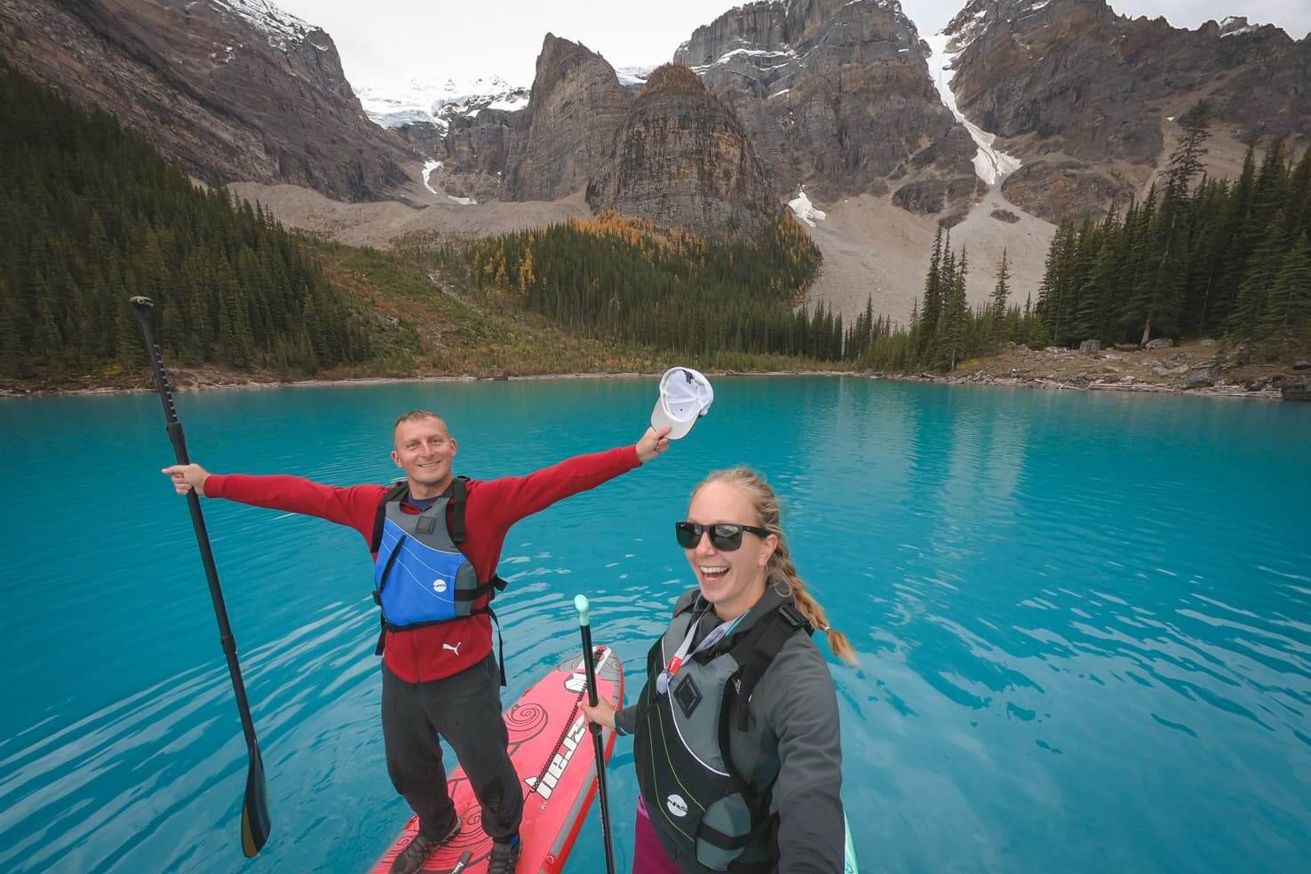Stand up paddleboard on Moraine Lake